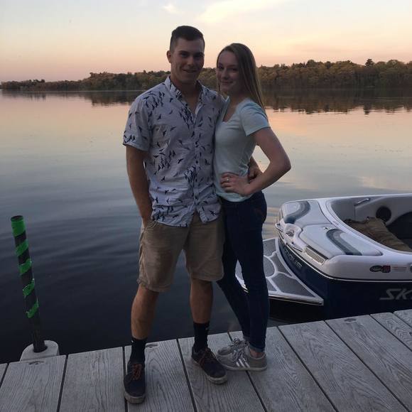 Meet your Posher, Chelsea - Picture 2 of 2